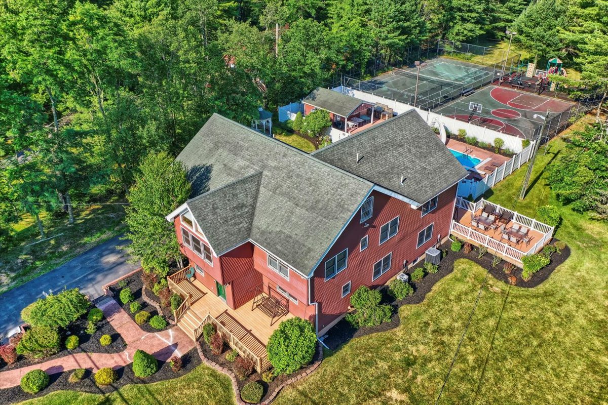 Lakejoy Estate